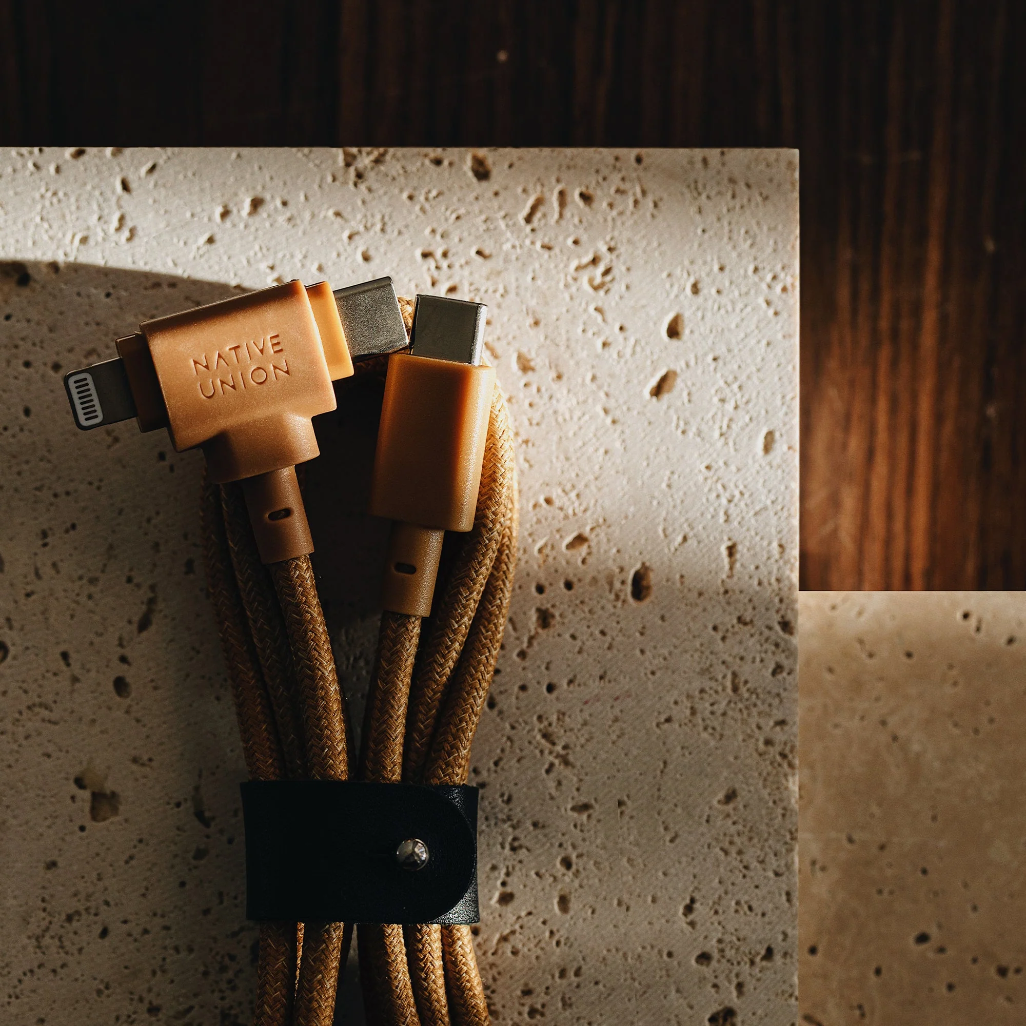3-Pack Belt Cable Duo (USB-C to USB-C & Lightning) - Image 2