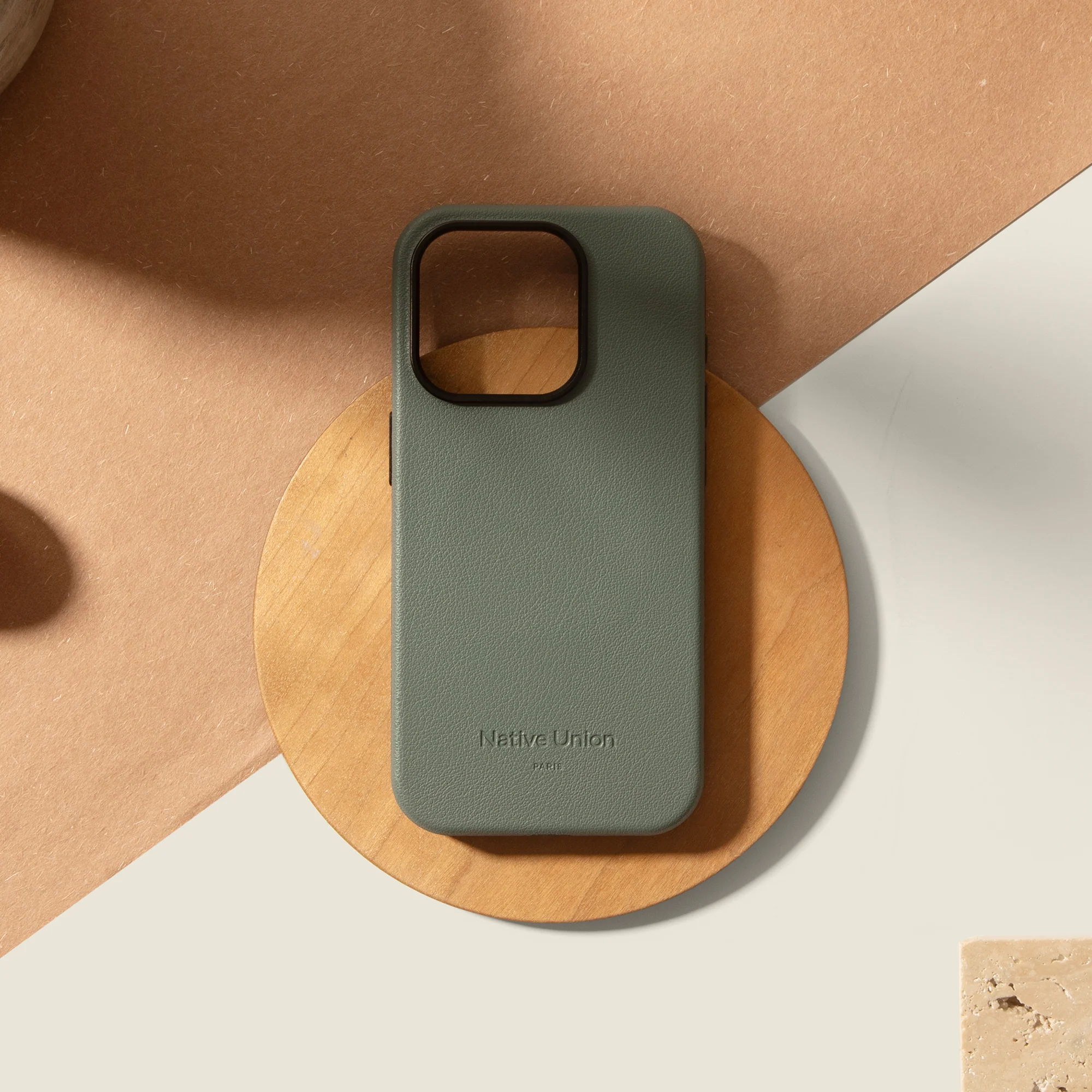Active Case for iPhone 15 - Image 6
