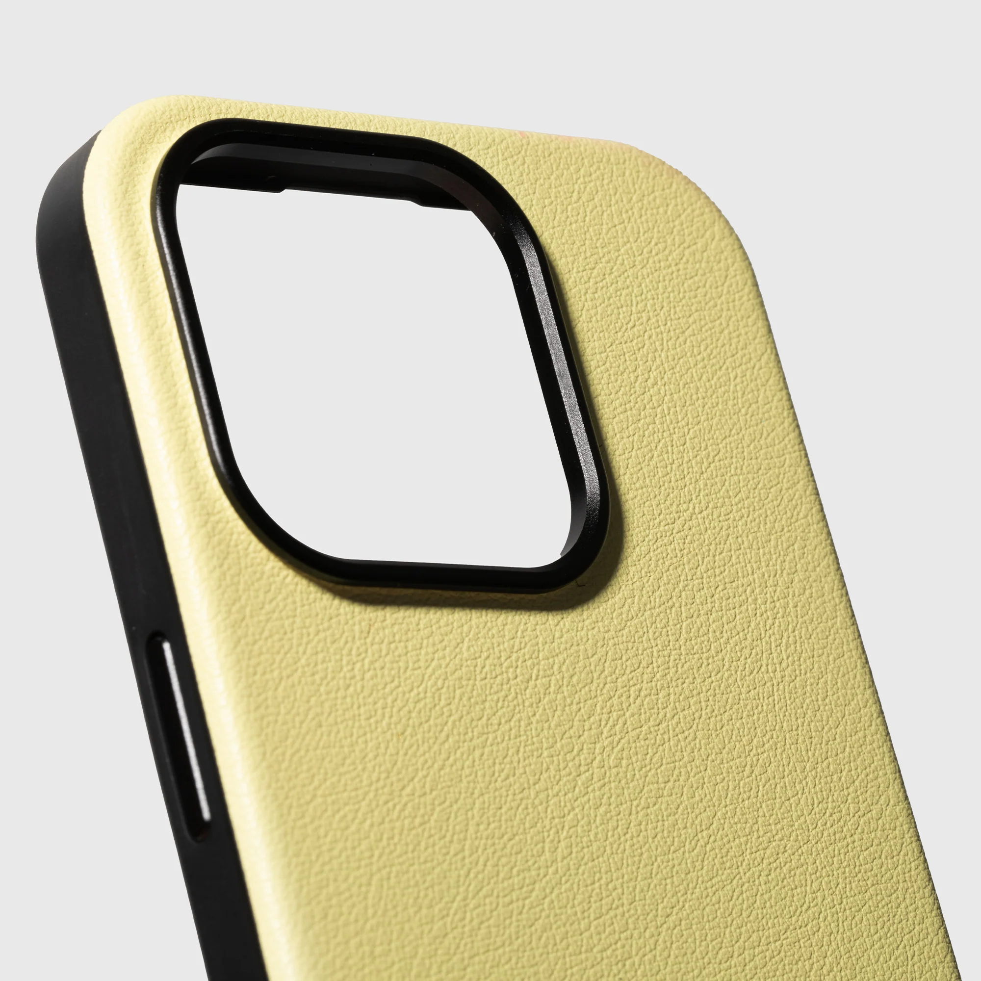 Active Case for iPhone 16 - Image 19