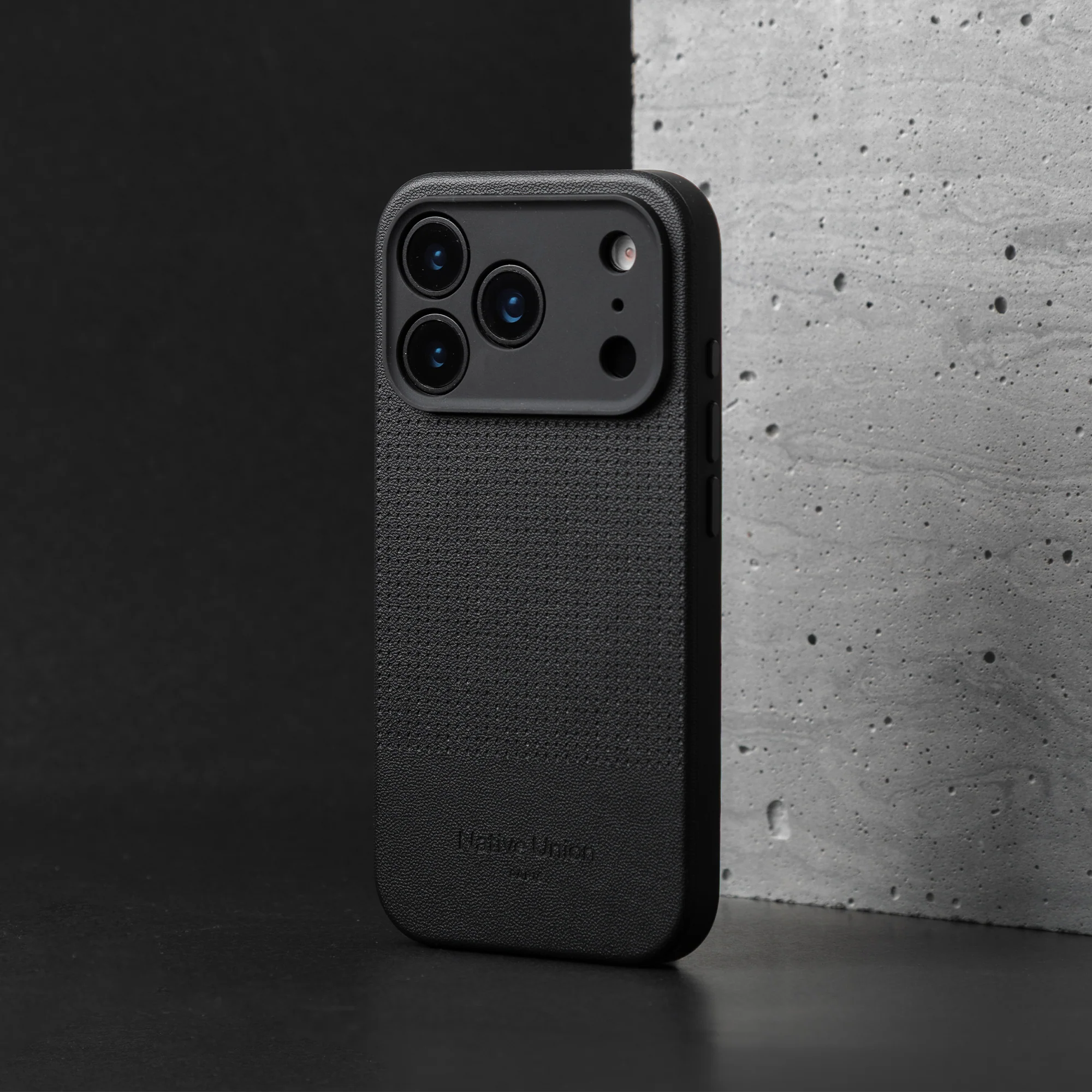 Active Case for iPhone 17 - Image 35