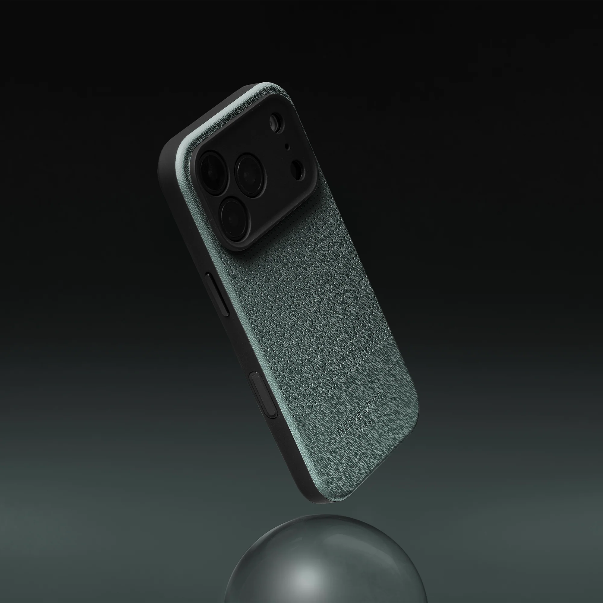 Active Case for iPhone 17 - Image 44