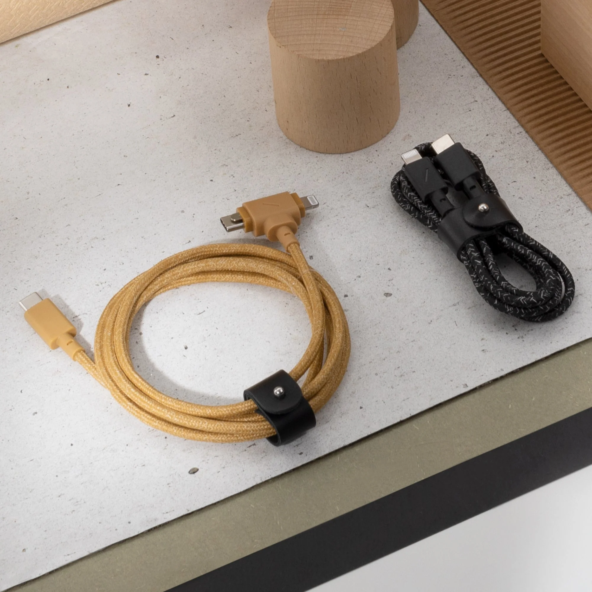 3-Pack Belt Cable Duo (USB-C to USB-C & Lightning) - Image 12