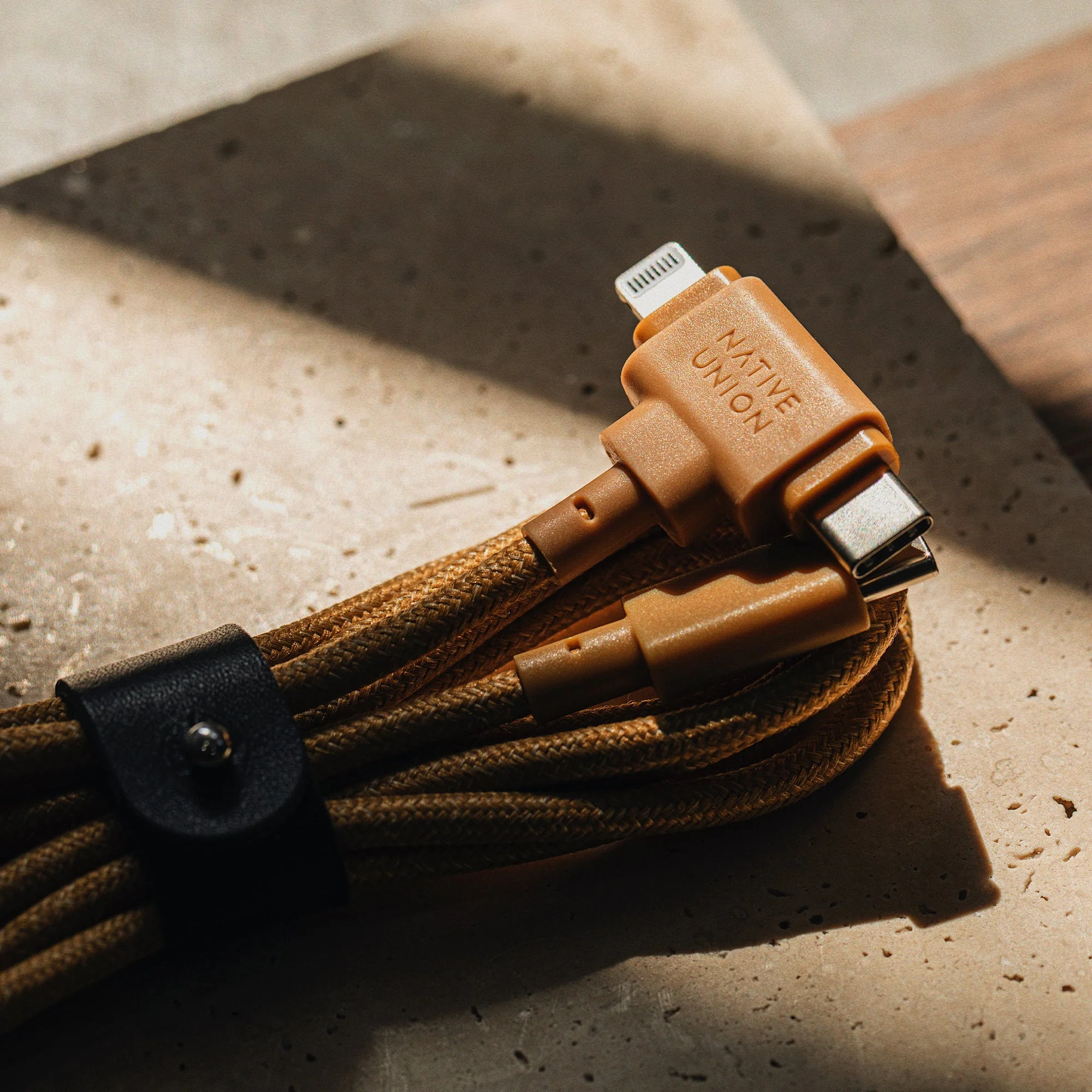 5-Pack Belt Cable Duo (USB-C to USB-C & Lightning) - Image 7