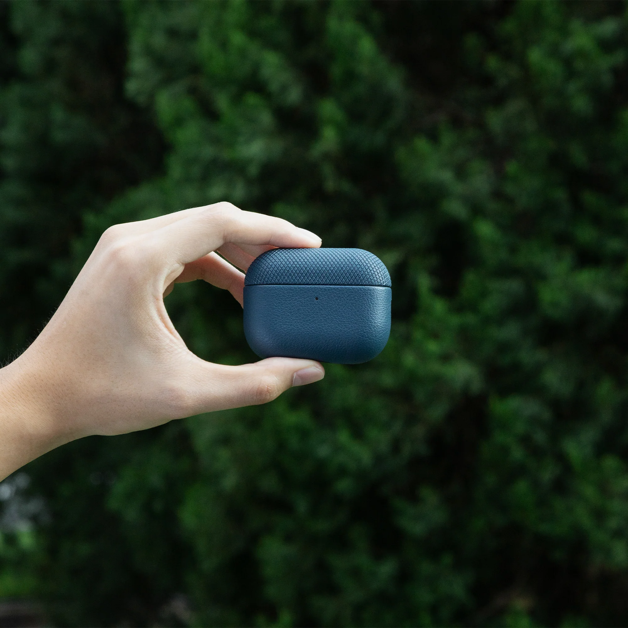 (Re)Classic Case for AirPods Pro 3 - Image 13