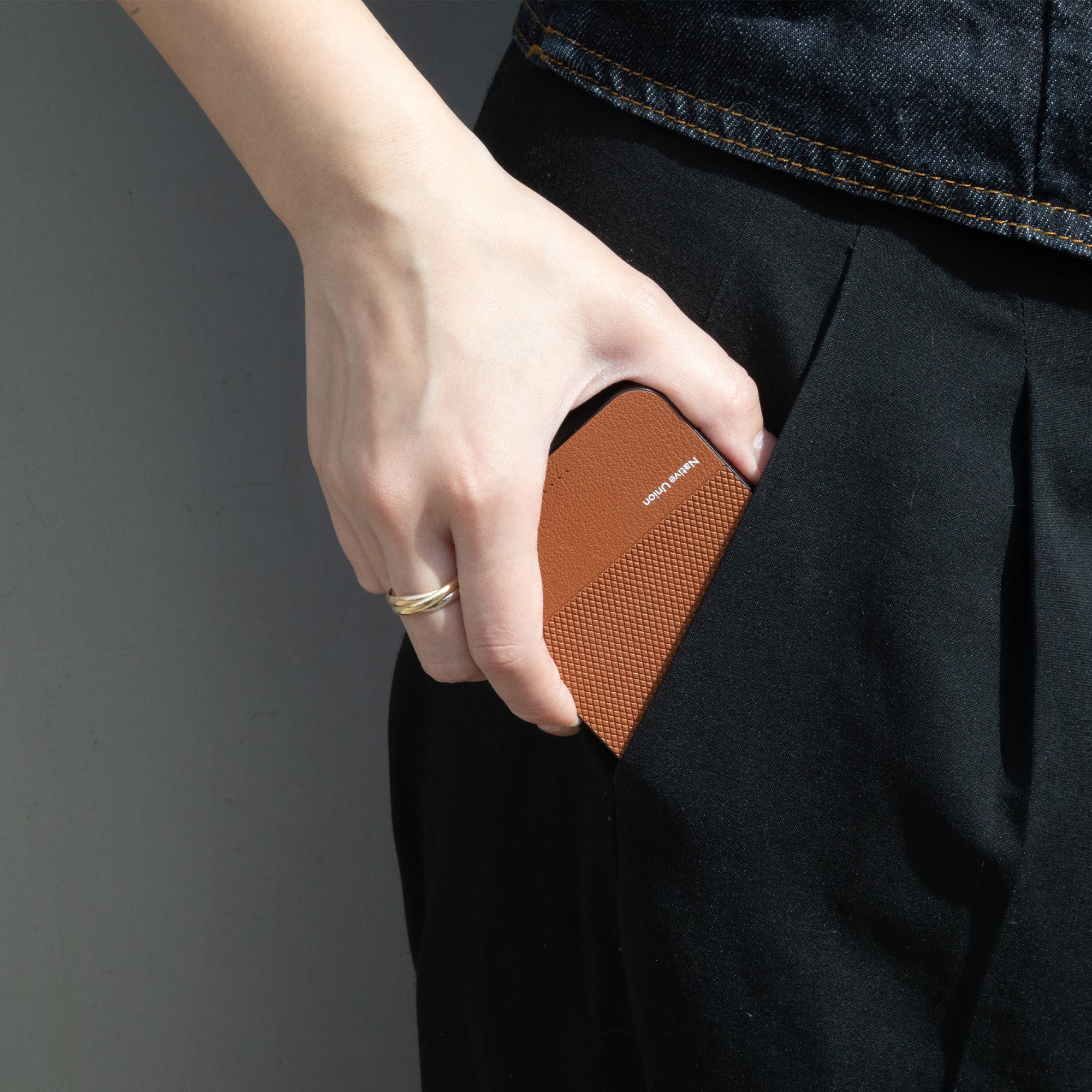 (Re)Classic Power Bank 10000mAh | Magnetic - Image 6