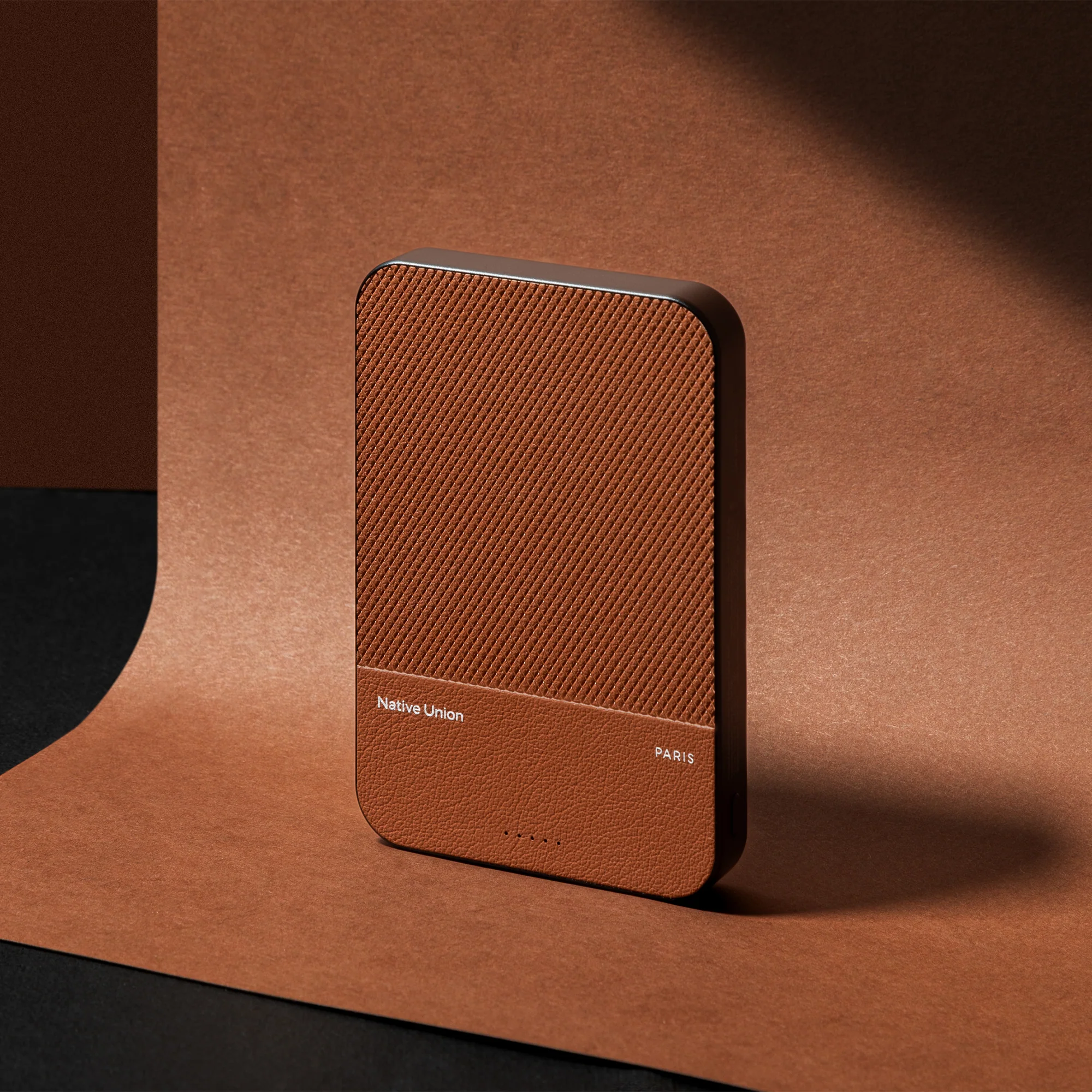 (Re)Classic Power Bank 10000mAh | Magnetic - Image 7