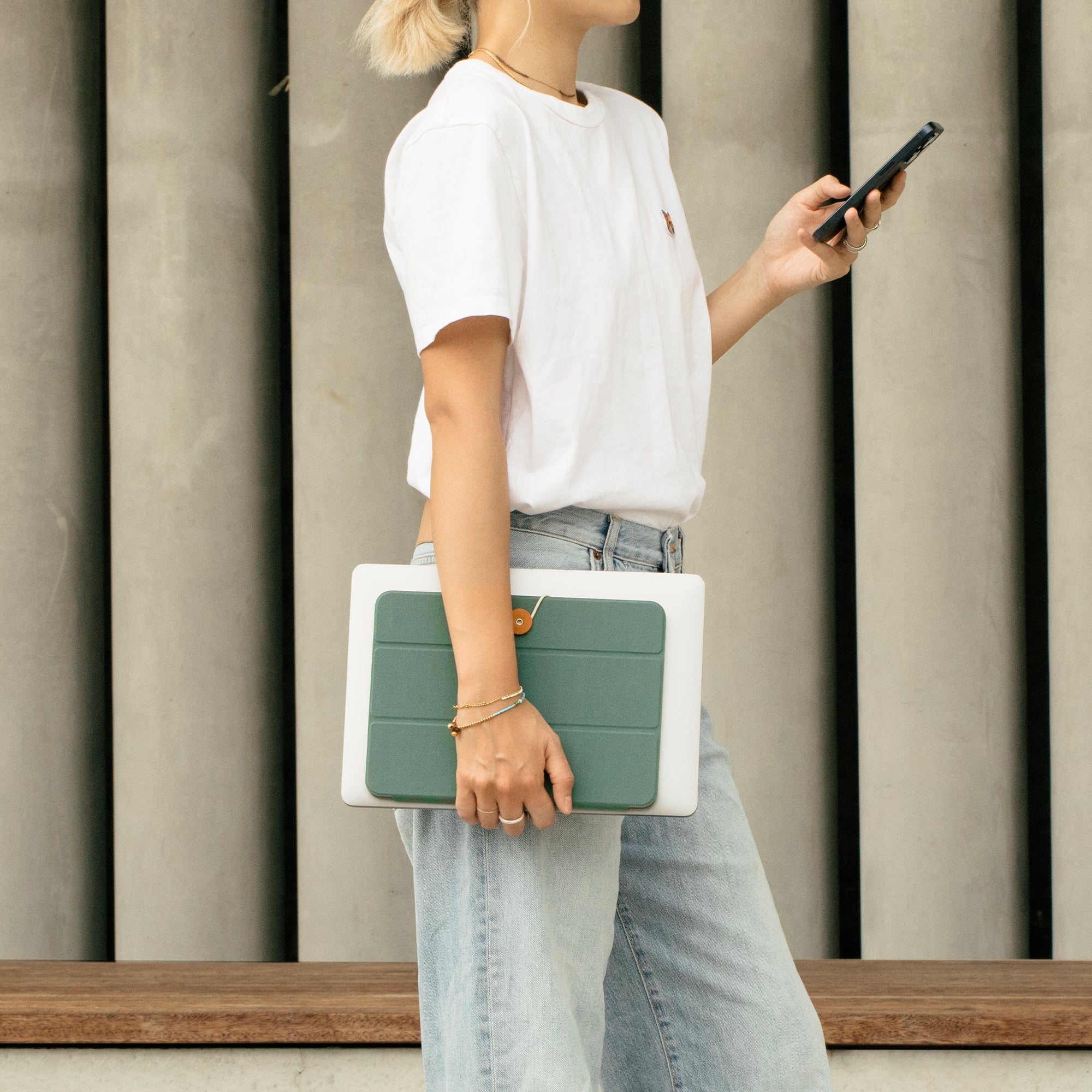 W.F.A Folio for iPad Pro (12.9") - Image 16