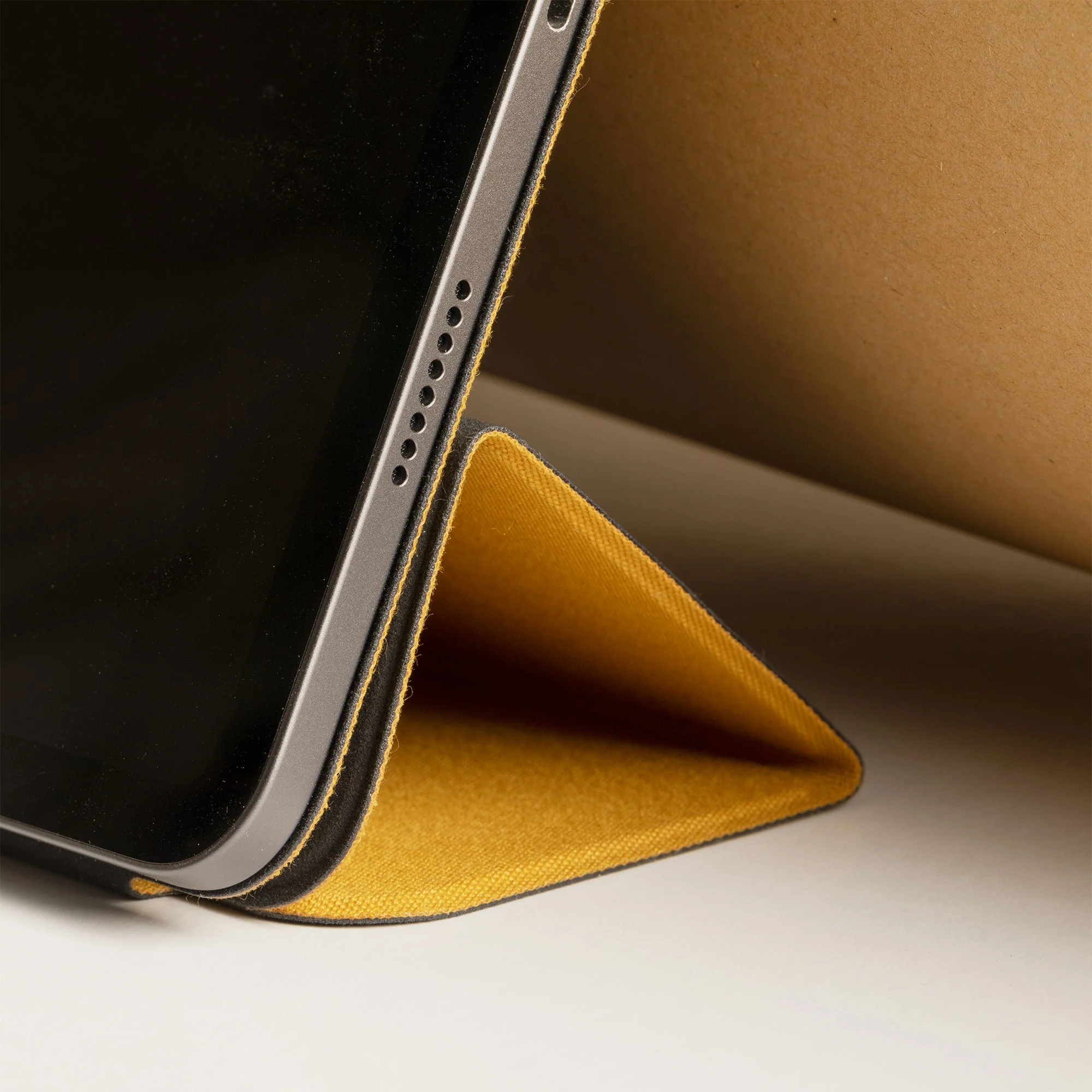 W.F.A Folio for iPad Pro (11") - Image 13
